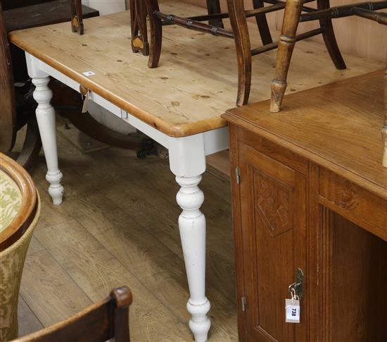 A pine farmhouse table W.140cm